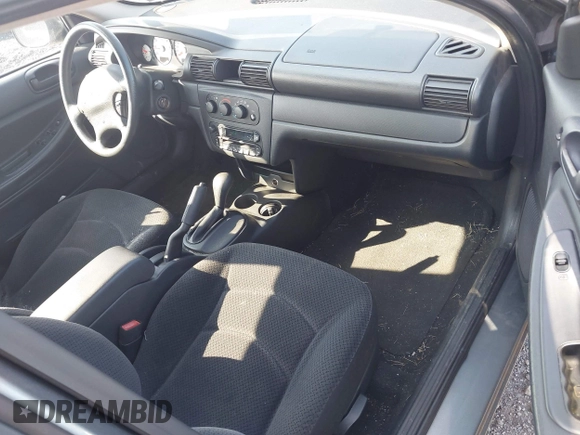 ✅ 2006 Dodge Stratus SXT • VIN: 1B3EL46R16N156068 • Lot: 42727486. Wystawiony na IAAI z przebiegiem 56 971 mil. Bezpłatny archiwum sprzedaży aukcyjnych z USA i szczegółowy raport historii pojazdu na DreamBid. Zdjęcie 5.