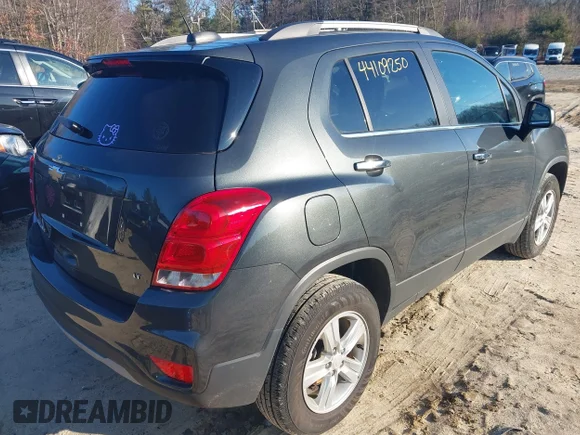 ✅ 2019 Chevrolet Trax LT • VIN: 3GNCJPSB4KL324003 • Lot: 44109250. Wystawiony na IAAI z przebiegiem 34 376 mil. Bezpłatny archiwum sprzedaży aukcyjnych z USA i szczegółowy raport historii pojazdu na DreamBid. Zdjęcie 4.
