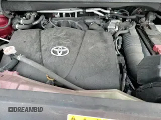 ✅ 2022 Toyota Highlander XLE • VIN: 5TDHZRBH1NS182019 • Лот: 91888215. Опубликован ранее на Copart с пробегом 124 106 миль. Бесплатный доступ к архиву аукционных продаж из США и подробный отчёт об истории автомобиля на DreamBid. Изображение 14.