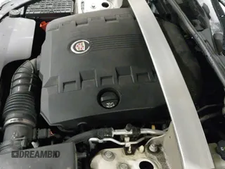 ✅ 2011 Cadillac CTS Premium • VIN: 1G6DS5ED5B0119012 • Lot: 41488630. Wystawiony na IAAI z przebiegiem 122 184 mil. Bezpłatny archiwum sprzedaży aukcyjnych z USA i szczegółowy raport historii pojazdu na DreamBid. Zdjęcie 12.