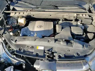 ✅ 2019 Toyota Highlander Hybrid LE • VIN: 5TDBGRFH5KS072916 • Лот: 82644204. Опубликован ранее на Copart с пробегом 107 025 миль. Бесплатный доступ к архиву аукционных продаж из США и подробный отчёт об истории автомобиля на DreamBid. Изображение 15.