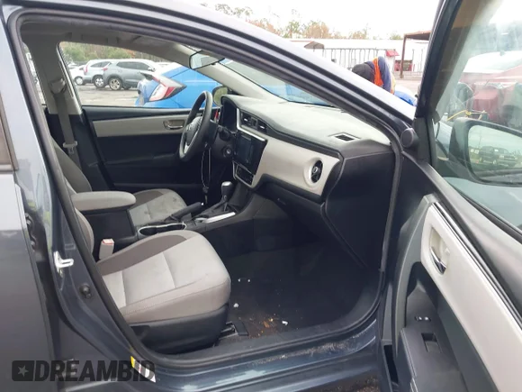 ✅ 2018 Toyota Corolla SE • VIN: 2T1BURHE7JC054758 • Lot: 43956947. Listed on IAAI with 79,369 mi. Free auction sales archive from the USA and detailed vehicle history report at DreamBid. Image 5.