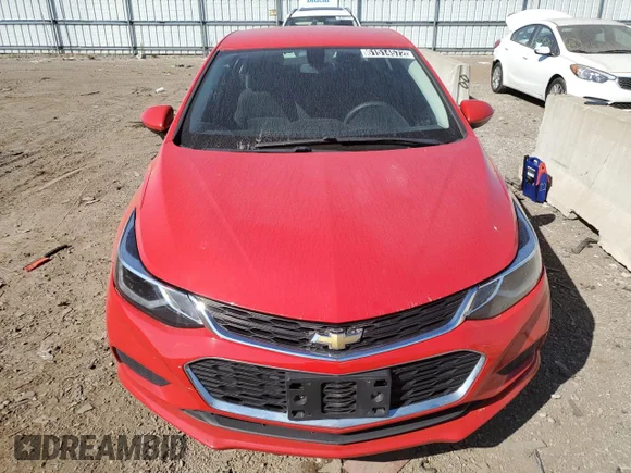 ✅ 2016 Chevrolet Cruze LT • VIN: 1G1BE5SM4G7274349 • Lot: 61514572. Wystawiony na Copart z przebiegiem 84 726 mil. Bezpłatny archiwum sprzedaży aukcyjnych z USA i szczegółowy raport historii pojazdu na DreamBid. Zdjęcie 5.