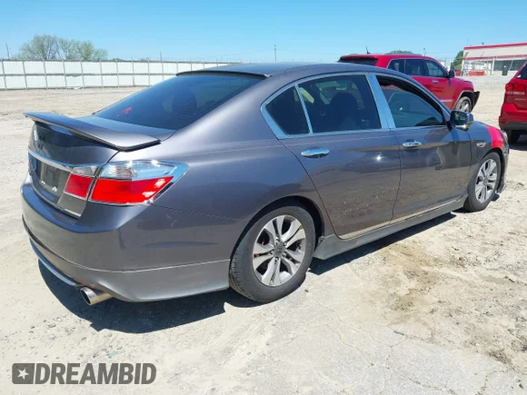 ✅ 2014 Honda Accord EX • VIN: 1HGCR2F74EA097242 • Lot: 44816427. Wystawiony na IAAI z przebiegiem 220 402 mil. Bezpłatny archiwum sprzedaży aukcyjnych z USA i szczegółowy raport historii pojazdu na DreamBid. Zdjęcie 4.