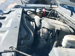 ✅ 2009 GMC Sierra 2500HD • VIN: 1GTHC53K69F130329 • Лот: 41418508. Опубликован ранее на IAAI с пробегом 314 543 миль. Бесплатный доступ к архиву аукционных продаж из США и подробный отчёт об истории автомобиля на DreamBid. Изображение 20.