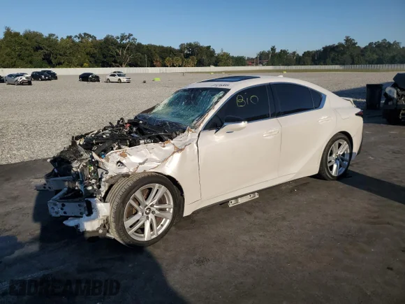 ✅ 2024 Lexus IS 300 • VIN: JTHCA1D29R5132524 • Лот: 91416305. Опубліковано раніше на Copart з пробігом 29 491 миль. Безкоштовний доступ до архіву аукціонних продажів зі США та докладний звіт про історію автомобіля на DreamBid. Зображення 1.