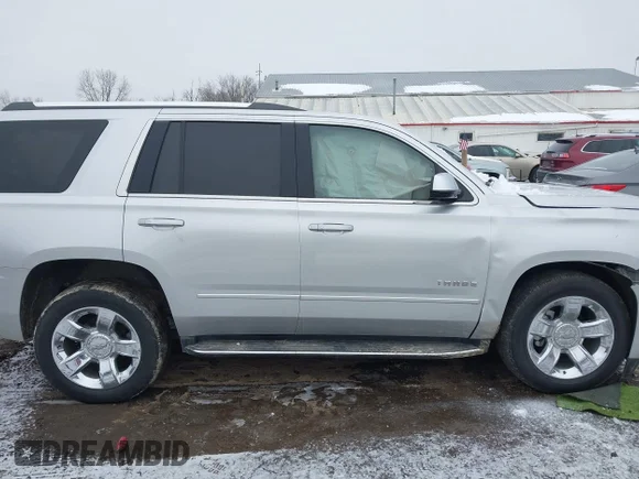 ✅ 2017 Chevrolet Tahoe Premier • VIN: 1GNSKCKC2HR348294 • Лот: 43908527. Опубликован ранее на IAAI с пробегом 140 058 миль. Бесплатный доступ к архиву аукционных продаж из США и подробный отчёт об истории автомобиля на DreamBid. Изображение 14.
