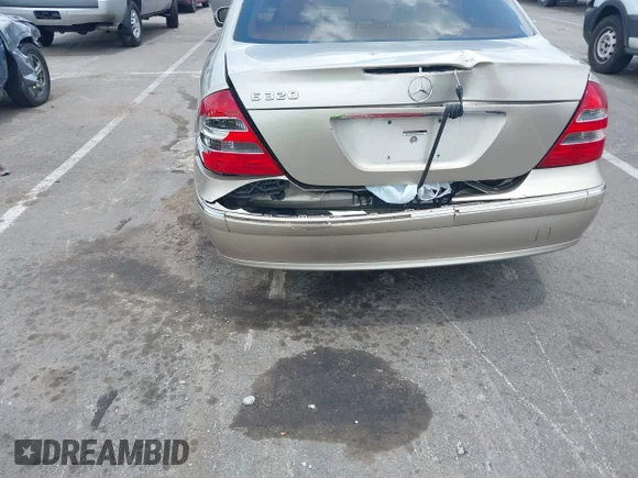 ✅ 2005 Mercedes-Benz E 320 • VIN: WDBUF65J45A606468 • Лот: 45256826. Опубликован ранее на IAAI с пробегом 195 224 миль. Бесплатный доступ к архиву аукционных продаж из США и подробный отчёт об истории автомобиля на DreamBid. Изображение 6.