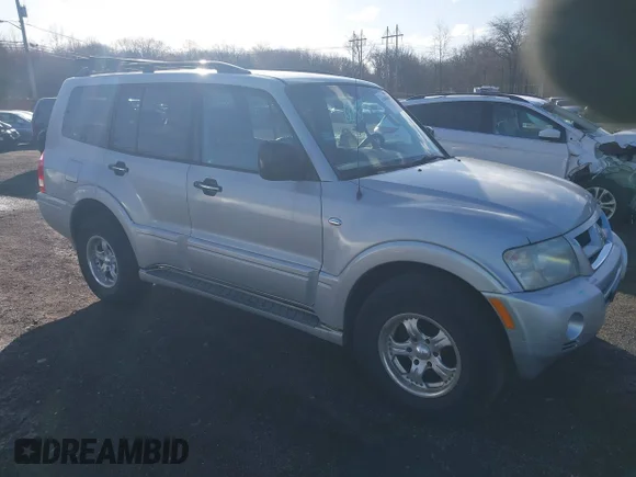 ✅ 2003 Mitsubishi Montero XLS • VIN: JA4NW31S93J037224 • Lot: 41848661. Listed on IAAI with 206,151 mi. Free auction sales archive from the USA and detailed vehicle history report at DreamBid. Image 1.