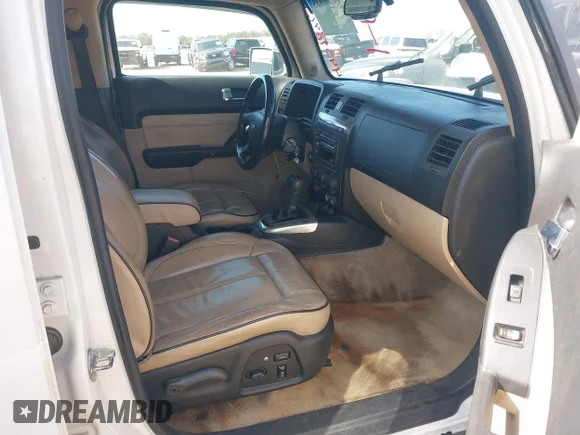 ✅ 2009 Hummer H3 Adventure • VIN: 5GTEN13E598112627 • Lot: 44598915. Wystawiony na IAAI z przebiegiem 193 512 mil. Bezpłatny archiwum sprzedaży aukcyjnych z USA i szczegółowy raport historii pojazdu na DreamBid. Zdjęcie 5.