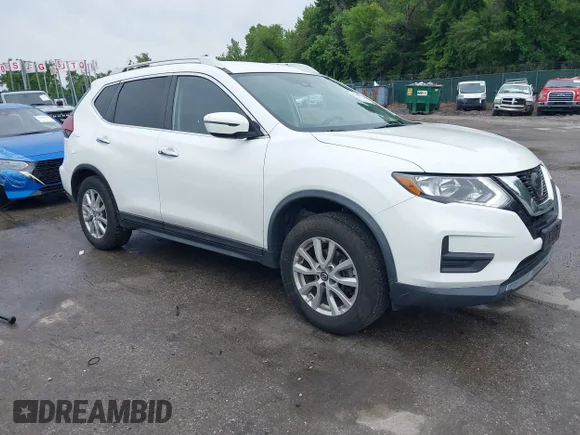 ✅ 2020 Nissan Rogue SV • VIN: KNMAT2MV1LP528669 • Lot: 45086814. Wystawiony na IAAI z przebiegiem 82 207 mil. Bezpłatny archiwum sprzedaży aukcyjnych z USA i szczegółowy raport historii pojazdu na DreamBid. Zdjęcie 1.