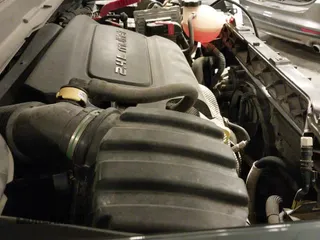 ✅ 2017 Jeep Renegade Trailhawk • VIN: ZACCJBCB9HPE87515 • Лот: 43612453. Опубликован ранее на IAAI с пробегом 106 837 миль. Бесплатный доступ к архиву аукционных продаж из США и подробный отчёт об истории автомобиля на DreamBid. Изображение 22.