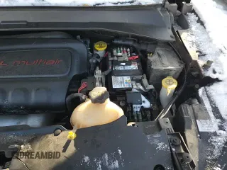 ✅ 2019 Jeep Compass Latitude • VIN: 3C4NJDBB1KT645674 • Lot: 94533115. Wystawiony na Copart z przebiegiem 137 949 mil. Bezpłatny archiwum sprzedaży aukcyjnych z USA i szczegółowy raport historii pojazdu na DreamBid. Zdjęcie 13.