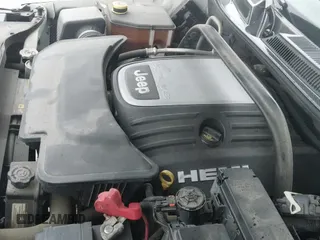 ✅ 2006 Jeep Commander Limited • VIN: 1J8HG58286C257988 • Lot: 43755013. Wystawiony na IAAI z przebiegiem 154 895 mil. Bezpłatny archiwum sprzedaży aukcyjnych z USA i szczegółowy raport historii pojazdu na DreamBid. Zdjęcie 12.