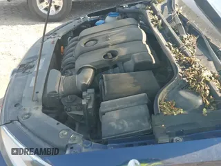 ✅ 2013 Volkswagen Jetta SE • VIN: 3VWDP7AJ6DM377395 • Lot: 42939755. Wystawiony na IAAI z przebiegiem 127 453 mil. Bezpłatny archiwum sprzedaży aukcyjnych z USA i szczegółowy raport historii pojazdu na DreamBid. Zdjęcie 12.