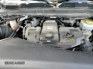 ✅ 2021 Ram 2500 Laramie • VIN: 3C6UR5FL7MG544705 • Lot: 69869425. Wystawiony na Copart z przebiegiem 131 830 mil. Bezpłatny archiwum sprzedaży aukcyjnych z USA i szczegółowy raport historii pojazdu na DreamBid. Zdjęcie 13.