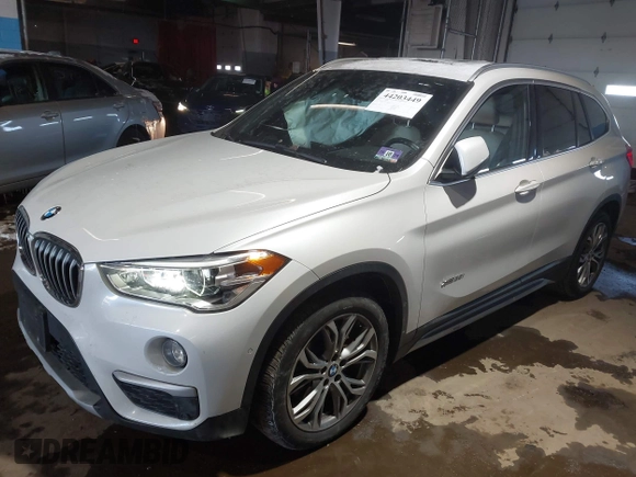 ✅ 2017 BMW X1 xDrive28i • VIN: WBXHT3C39H5F70911 • Лот: 44203449. Опубликован ранее на IAAI с пробегом 63 770 миль. Бесплатный доступ к архиву аукционных продаж из США и подробный отчёт об истории автомобиля на DreamBid. Изображение 2.