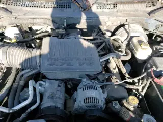 ✅ 2004 Dodge Dakota Sport • VIN: 1D7HG38N34S693873 • Lot: 83785654. Wystawiony na Copart z przebiegiem 158 919 mil. Bezpłatny archiwum sprzedaży aukcyjnych z USA i szczegółowy raport historii pojazdu na DreamBid. Zdjęcie 13.