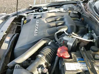 ✅ 2006 Lincoln Zephyr • VIN: 3LNHM26176R654758 • Lot: 41174952. Wystawiony na IAAI z przebiegiem 388 872 mil. Bezpłatny archiwum sprzedaży aukcyjnych z USA i szczegółowy raport historii pojazdu na DreamBid. Zdjęcie 18.