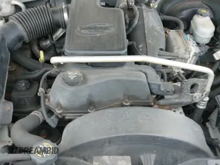 ✅ 2004 GMC Envoy SLE • VIN: 1GKES12S846143483 • Лот: 41500608. Опубликован ранее на IAAI с пробегом 242 926 миль. Бесплатный доступ к архиву аукционных продаж из США и подробный отчёт об истории автомобиля на DreamBid. Изображение 12.