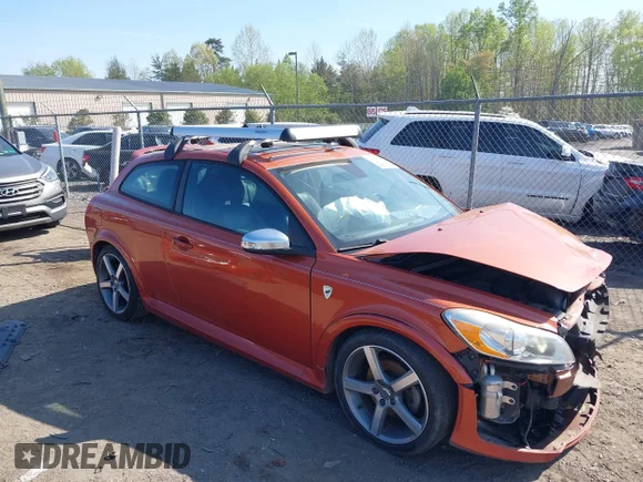✅ 2011 Volvo C30 • VIN: YV1672MK9B2200373 • Lot: 44783244. Wystawiony na IAAI z przebiegiem 122 865 mil. Bezpłatny archiwum sprzedaży aukcyjnych z USA i szczegółowy raport historii pojazdu na DreamBid. Zdjęcie 1.