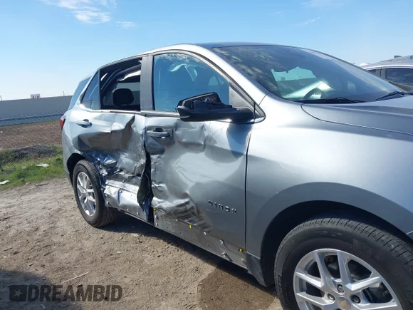 ✅ 2023 Chevrolet Equinox LT • VIN: 3GNAXKEG4PS201704 • Lot: 44089044. Wystawiony na IAAI z przebiegiem 32 487 mil. Bezpłatny archiwum sprzedaży aukcyjnych z USA i szczegółowy raport historii pojazdu na DreamBid. Zdjęcie 6.