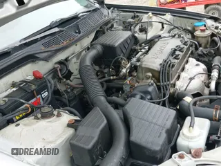 ✅ 2000 Honda Civic VP • VIN: 2HGEJ6618YH579477 • Lot: 42964938. Listed on IAAI with 205,566 mi. Free auction sales archive from the USA and detailed vehicle history report at DreamBid. Image 14.