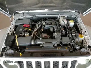 ✅ 2023 Jeep Gladiator Mojave • VIN: 1C6JJTEG5PL576210 • Lot: 85268485. Wystawiony na Copart z przebiegiem 21 758 mil. Bezpłatny archiwum sprzedaży aukcyjnych z USA i szczegółowy raport historii pojazdu na DreamBid. Zdjęcie 14.