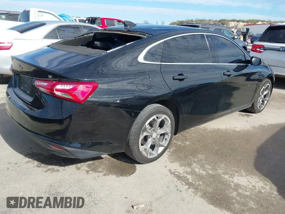 ✅ 2022 Chevrolet Malibu LT • VIN: 1G1ZD5ST5NF128571 • Lot: 44146547. Wystawiony na IAAI z przebiegiem 61 716 mil. Bezpłatny archiwum sprzedaży aukcyjnych z USA i szczegółowy raport historii pojazdu na DreamBid. Zdjęcie 4.