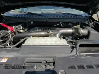 ✅ 2022 Lincoln Navigator Reserve • VIN: 5LMJJ2LT0NEL01129 • Lot: 57594725. Listed on Copart with 66,843 mi. Free auction sales archive from the USA and detailed vehicle history report at DreamBid. Image 14.