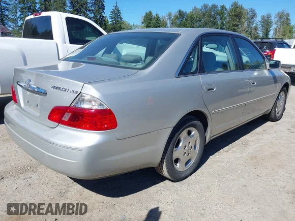 ✅ 2004 Toyota Avalon XL • VIN: 4T1BF28B24U383622 • Lot: 42819936. Wystawiony na IAAI z przebiegiem 227 905 mil. Bezpłatny archiwum sprzedaży aukcyjnych z USA i szczegółowy raport historii pojazdu na DreamBid. Zdjęcie 4.