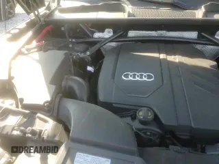 ✅ 2025 Audi Q5 Sportback S line Premium Plus • VIN: WA15AAFY9S2013028 • Lot: 84900355. Listed on Copart with 5,137 mi. Free auction sales archive from the USA and detailed vehicle history report at DreamBid. Image 17.