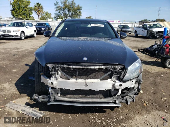 ✅ 2017 Mercedes-Benz C 300 • VIN: 55SWF4JB2HU201037 • Lot: 44143493. Listed on Copart with 85,557 mi. Free auction sales archive from the USA and detailed vehicle history report at DreamBid. Image 5.