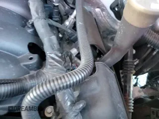 ✅ 2021 GMC Sierra 1500 • VIN: 1GTR8AEH0MZ210376 • Lot: 86842015. Wystawiony na Copart z przebiegiem 101 202 mil. Bezpłatny archiwum sprzedaży aukcyjnych z USA i szczegółowy raport historii pojazdu na DreamBid. Zdjęcie 14.