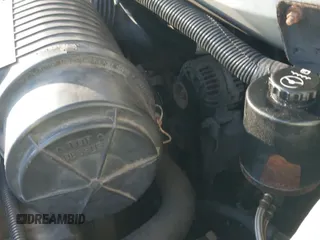 ✅ 2011 Chevrolet Express Cargo • VIN: 1GCWGFCA7B1139648 • Lot: 43827581. Listed on IAAI with 275,470 mi. Free auction sales archive from the USA and detailed vehicle history report at DreamBid. Image 12.