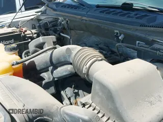 ✅ 2015 Ford F-150 XLT • VIN: 1FTFX1EFXFKF08675 • Lot: 42302479. Wystawiony na IAAI z przebiegiem 196 388 mil. Bezpłatny archiwum sprzedaży aukcyjnych z USA i szczegółowy raport historii pojazdu na DreamBid. Zdjęcie 19.