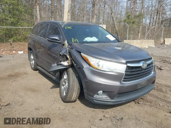 ✅ 2016 Toyota Highlander Limited Platinum • VIN: 5TDDKRFH4GS264813 • Lot: 44698463. Listed on IAAI with 84,895 mi. Free auction sales archive from the USA and detailed vehicle history report at DreamBid. Image 1.