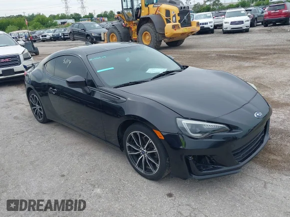 ✅ 2018 Subaru BRZ Limited • VIN: JF1ZCAC18J8600671 • Lot: 45113114. Wystawiony na IAAI z przebiegiem 86 252 mil. Bezpłatny archiwum sprzedaży aukcyjnych z USA i szczegółowy raport historii pojazdu na DreamBid. Zdjęcie 1.