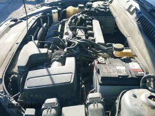 ✅ 2016 Ford Fusion SE • VIN: 3FA6P0H78GR132334 • Lot: 43684624. Wystawiony na IAAI z przebiegiem 258 748 mil. Bezpłatny archiwum sprzedaży aukcyjnych z USA i szczegółowy raport historii pojazdu na DreamBid. Zdjęcie 19.