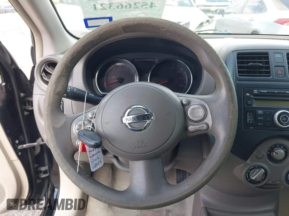 ✅ 2013 Nissan Versa SV • VIN: 3N1CN7AP8DL856869 • Lot: 45266321. Wystawiony na IAAI z przebiegiem Nie podano. Bezpłatny archiwum sprzedaży aukcyjnych z USA i szczegółowy raport historii pojazdu na DreamBid. Zdjęcie 11.