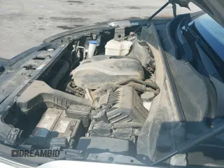 ✅ 2014 Hyundai Santa Fe • VIN: 5XYZU3LA5EG188677 • Lot: 43179416. Wystawiony na IAAI z przebiegiem 174 386 mil. Bezpłatny archiwum sprzedaży aukcyjnych z USA i szczegółowy raport historii pojazdu na DreamBid. Zdjęcie 19.