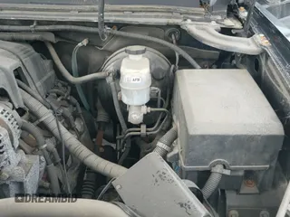 ✅ 2011 Chevrolet Silverado 1500 LS • VIN: 1GCRKREA1BZ313757 • Lot: 43327641. Wystawiony na IAAI z przebiegiem 111 363 mil mil. Skorzystaj z bezpłatnego archiwum sprzedaży aukcyjnych z USA i zobacz szczegółowy raport historii pojazdu na DreamBid. Zdjęcie 19.