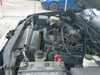 ✅ 2005 Ford Explorer Limited • VIN: 1FMDU75W75UB86983 • Lot: 42418812. Wystawiony na IAAI z przebiegiem 180 032 mil. Bezpłatny archiwum sprzedaży aukcyjnych z USA i szczegółowy raport historii pojazdu na DreamBid. Zdjęcie 12.