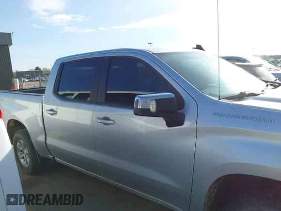 ✅ 2020 Chevrolet Silverado 1500 LT • VIN: 3GCPYDEK1LG349161 • Lot: 44027816. Wystawiony na IAAI z przebiegiem 150 087 mil. Bezpłatny archiwum sprzedaży aukcyjnych z USA i szczegółowy raport historii pojazdu na DreamBid. Zdjęcie 6.