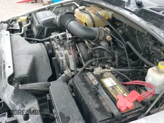 ✅ 2004 Jeep Liberty Renegade • VIN: 1J4GL38K54W141544 • Lot: 39368307. Wystawiony na IAAI z przebiegiem 110 724 mil. Bezpłatny archiwum sprzedaży aukcyjnych z USA i szczegółowy raport historii pojazdu na DreamBid. Zdjęcie 19.