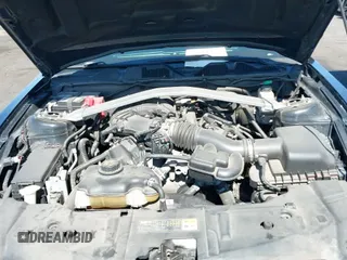 2014 Ford Mustang V6 с VIN 1ZVBP8EM7E5302357, выставлен на аукционе IAAI как лот 42639709 с пробегом 81 680 миль миль и . История ставок и продаж доступна на DreamBid. Изображение 18.