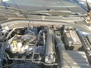 ✅ 2019 Volkswagen Jetta SEL Premium • VIN: 3VWGB7BUXKM168890 • Lot: 91293005. Wystawiony na Copart z przebiegiem 55 977 mil. Bezpłatny archiwum sprzedaży aukcyjnych z USA i szczegółowy raport historii pojazdu na DreamBid. Zdjęcie 13.