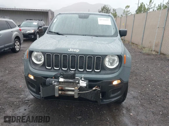 ✅ 2018 Jeep Renegade Sport • VIN: ZACCJBAH8JPJ00480 • Lot: 43733557. Listed on IAAI with 85,757 mi. Free auction sales archive from the USA and detailed vehicle history report at DreamBid. Image 6.