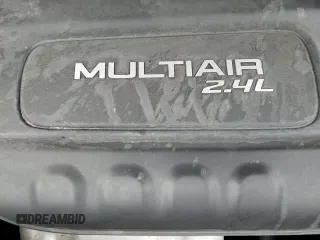 ✅ 2018 Jeep Cherokee Limited • VIN: 1C4PJMDB3JD571118 • Лот: 80183205. Опубликован ранее на Copart с пробегом 126 230 миль. Бесплатный доступ к архиву аукционных продаж из США и подробный отчёт об истории автомобиля на DreamBid. Изображение 16.