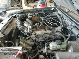 ✅ 2000 Mazda B-Series SE • VIN: 4F4YR16V8YTM09723 • Lot: 41365401. Listed on IAAI with 170,351 mi. Free auction sales archive from the USA and detailed vehicle history report at DreamBid. Image 19.